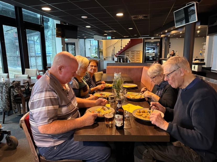 590339740_1164611399183352_4625541969579946859_n (2).jpg